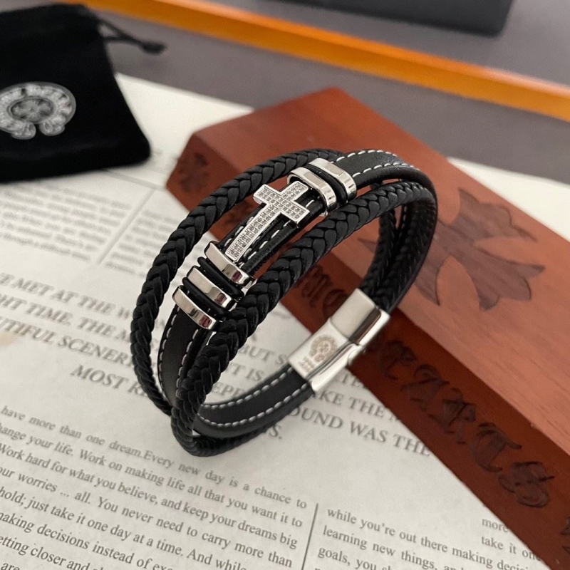 Ch**me He**ts bracelets